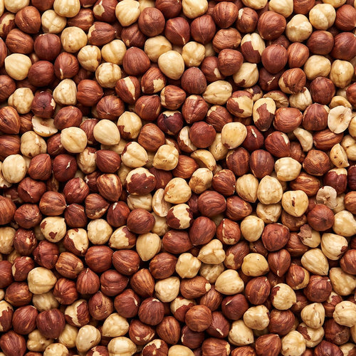 Textura de la avellana europea tostada, granos enteros vistos desde arriba